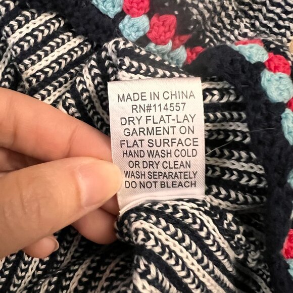 THML Sleeveless Sweater Tank Crochet Neckline Sz XS - Picture 11 of 12